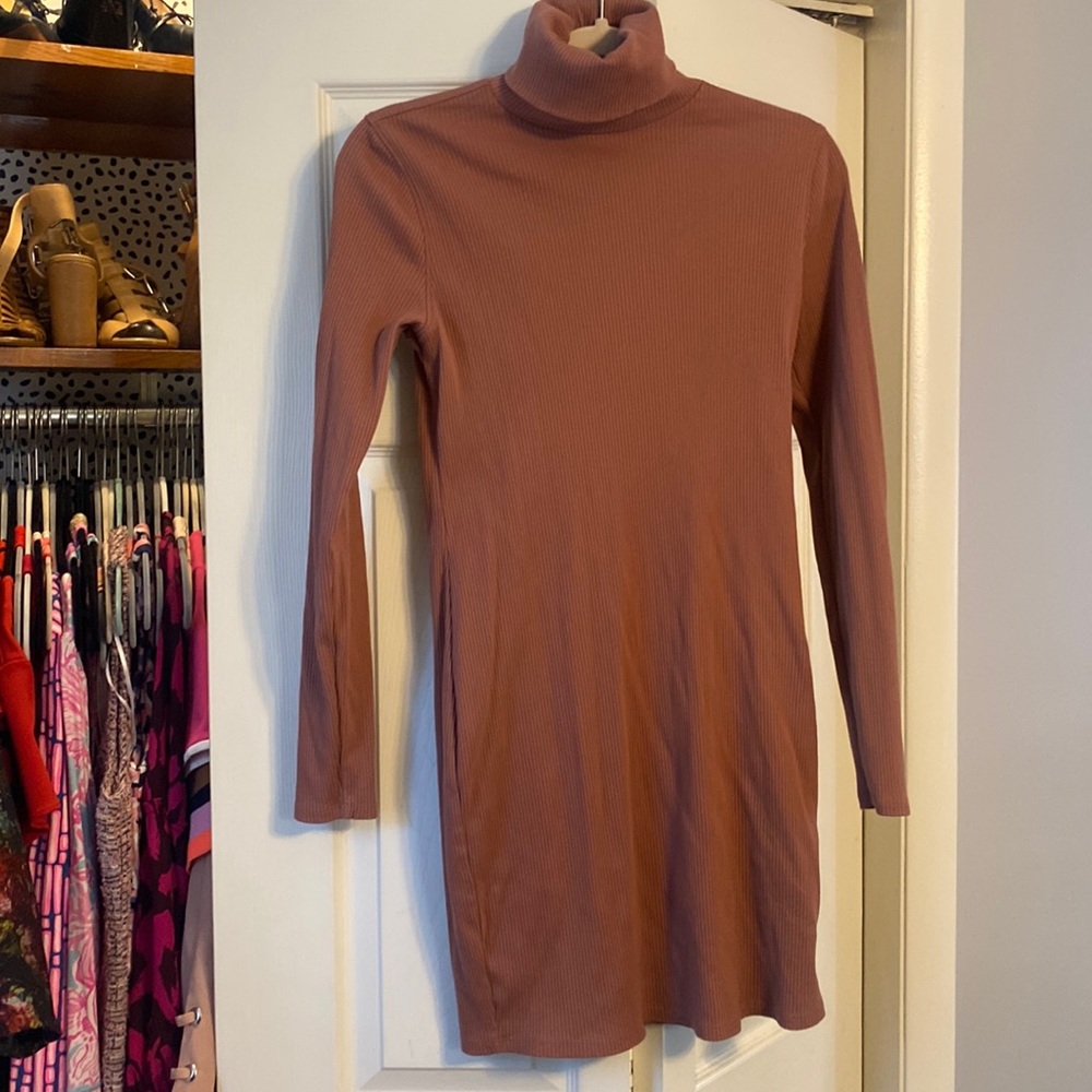 Wild Fable Turtleneck Dress. Women Size L. NWOT.